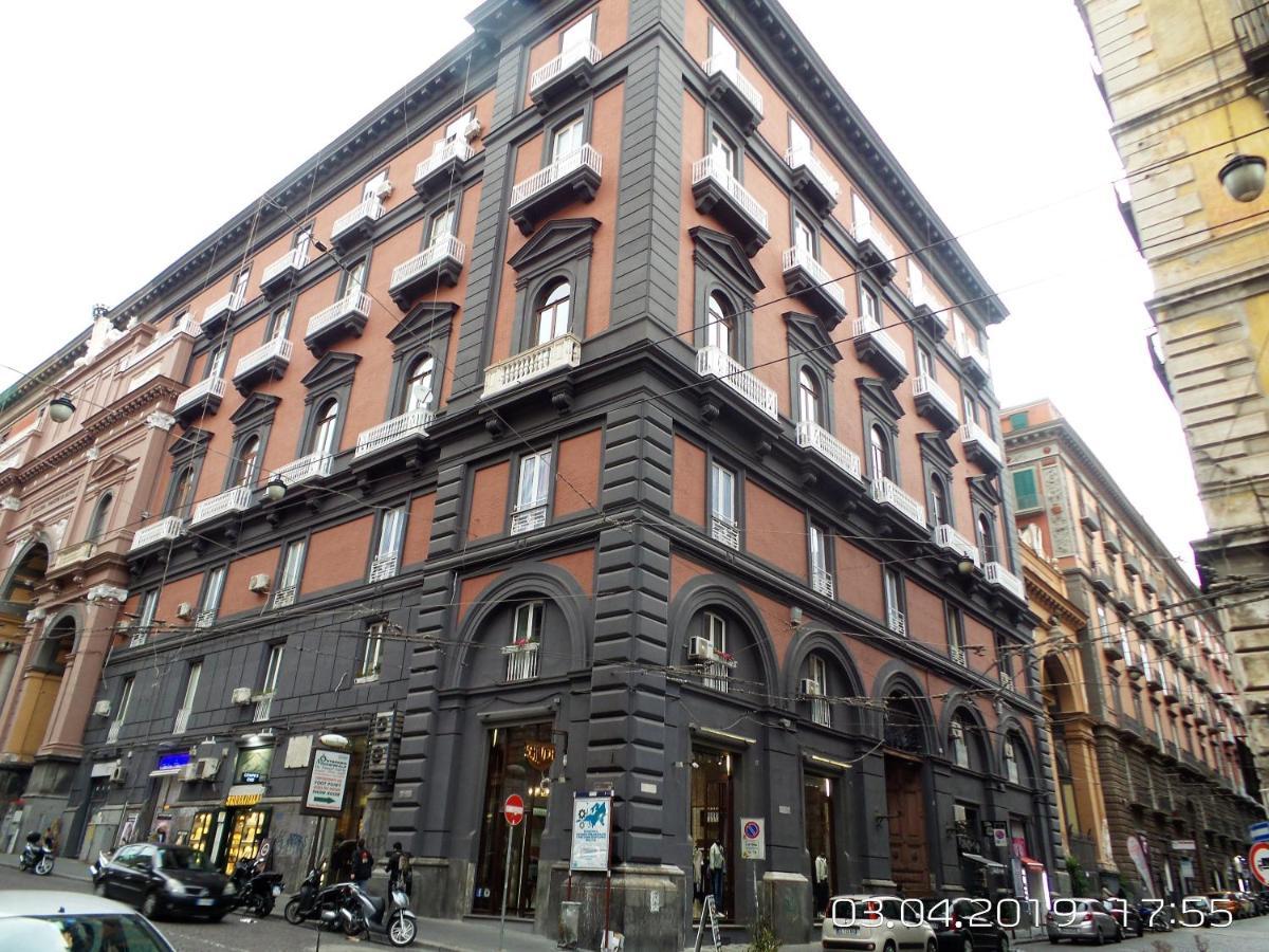 B&B Galleria Principe Di Napoli Exterior photo